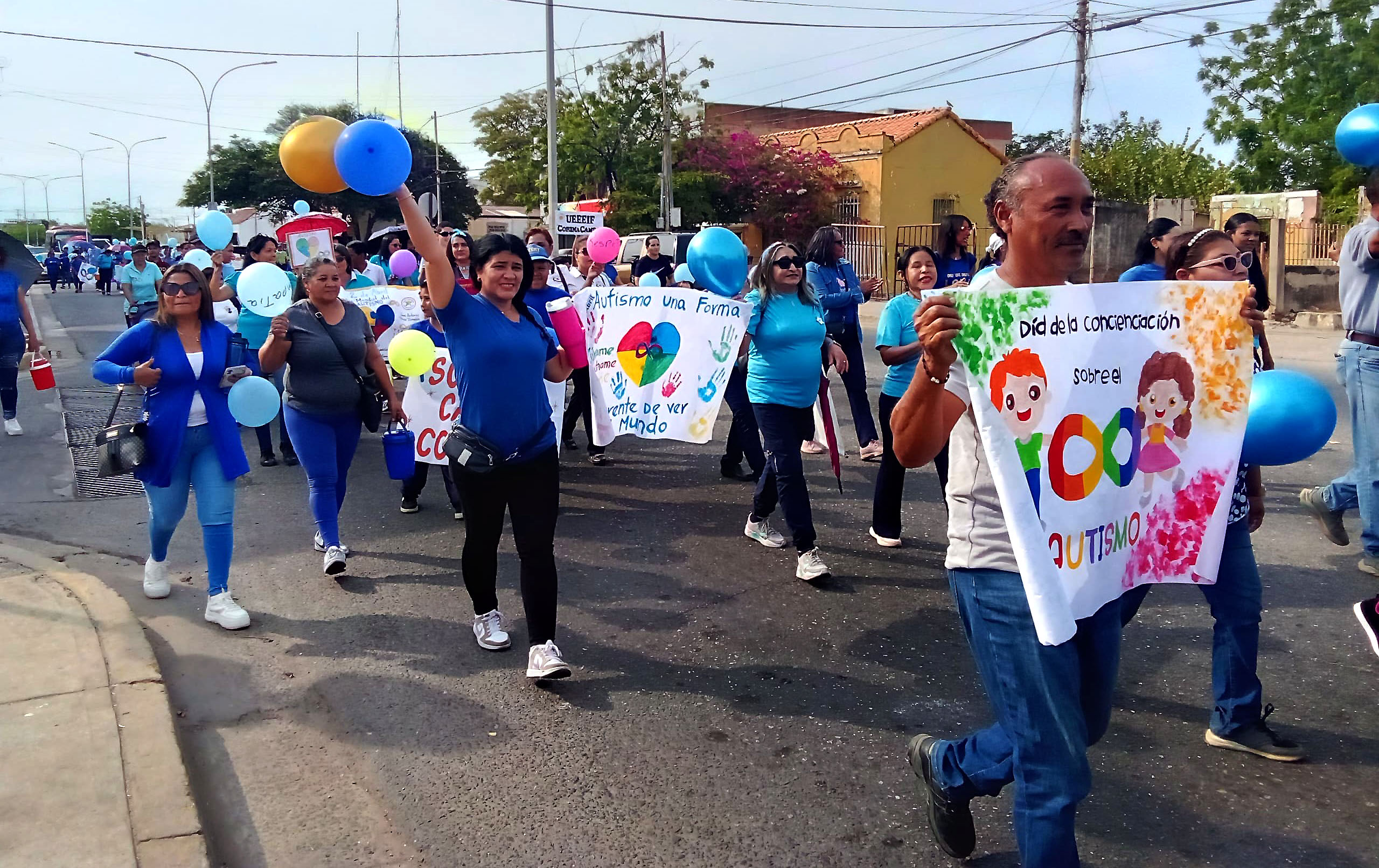 Con caminata azul escuelas de Cabimas celebraron el día mundial del Autismo