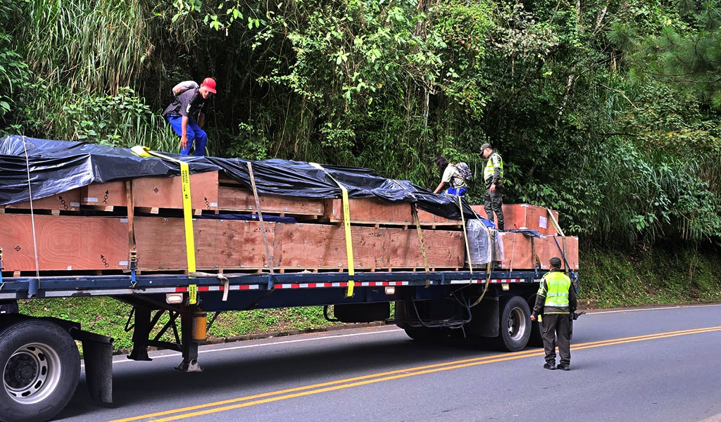 Familia venezolana murió tras accidente en camión de carga en Colombia