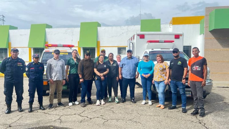 Alcaldía y Gobernación del Zulia reactivan ambulancias del hospital Dr. Darío Suárez y Bomberos de Bachaquero