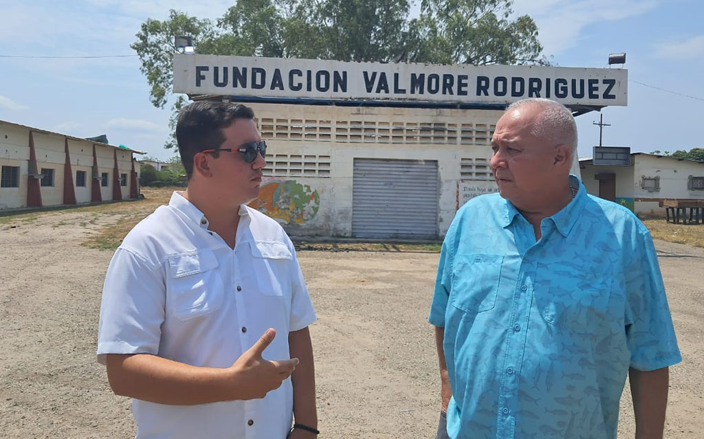 Fundación Valmore Rodríguez reactivasus actividades educativas con nueva directiva