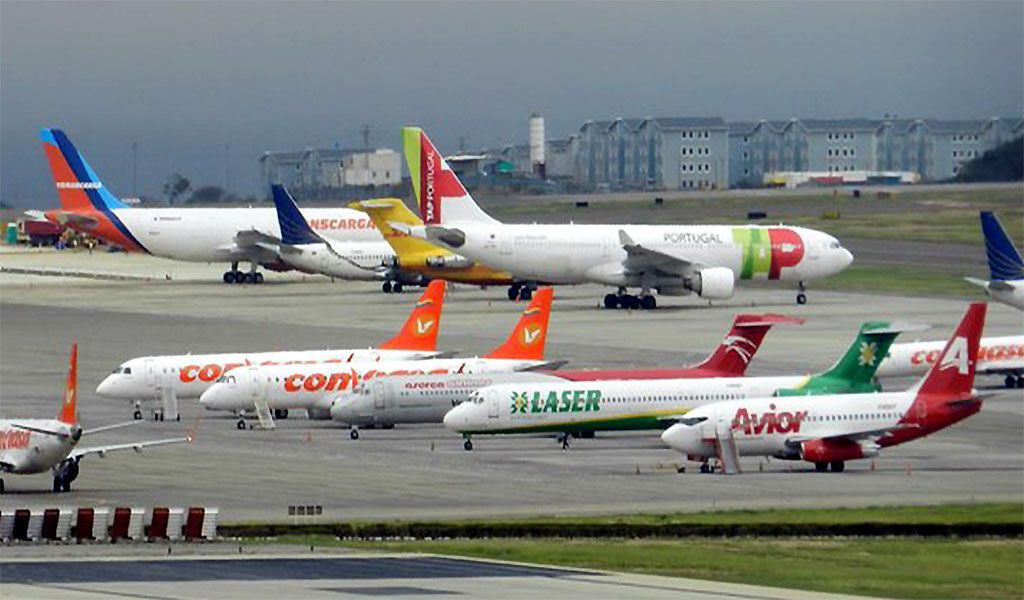 4.000 pasajeros afectados por suspensión de vuelos a Colombia