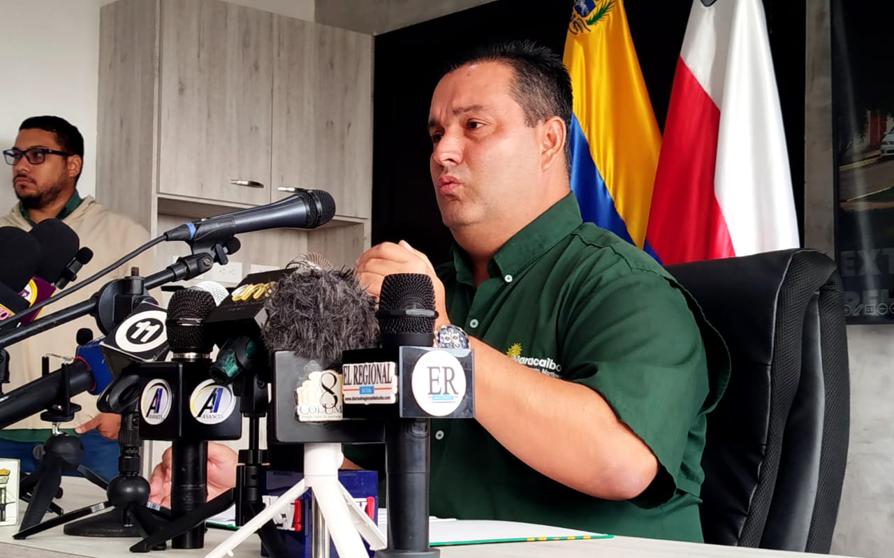 Adrián Romero Seguiremos apostando por el voto