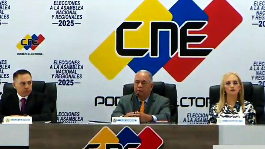 CNE otorgó credenciales a diputados legisladores 