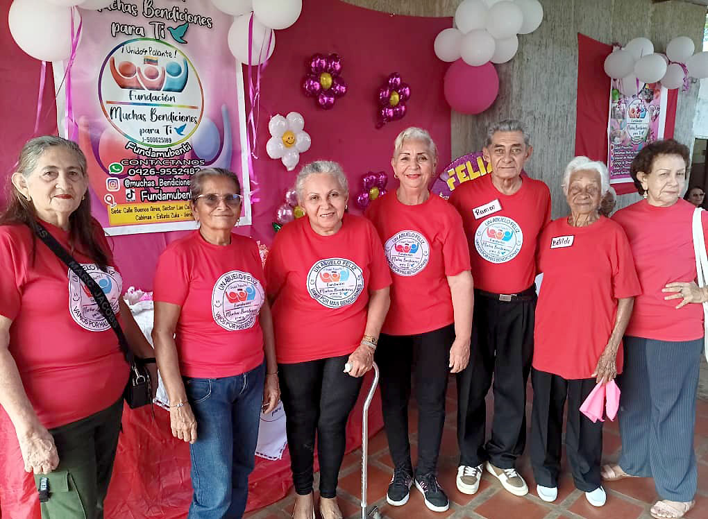 Fundación "Muchas Bendiciones para Tí" Día de las Madres