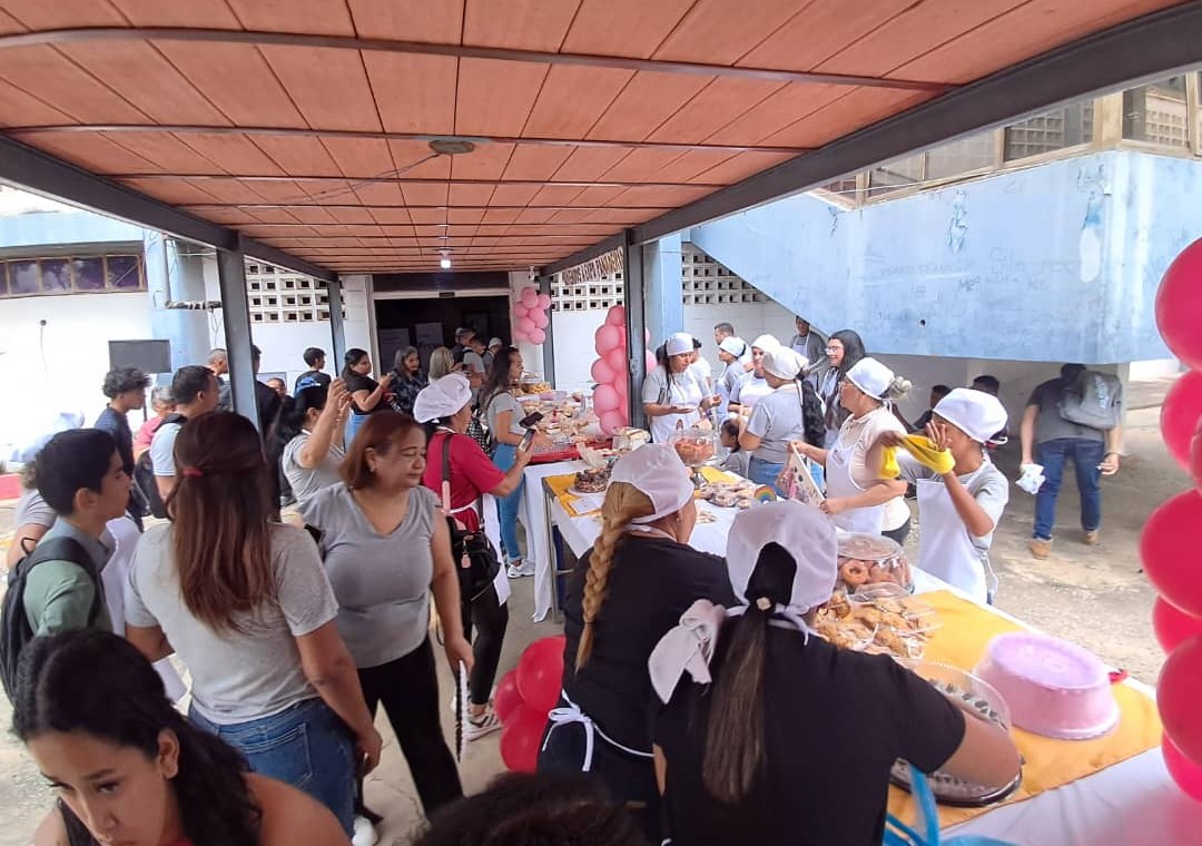 Inces Cabimas realizó la “Expo Feria Productiva 2025”