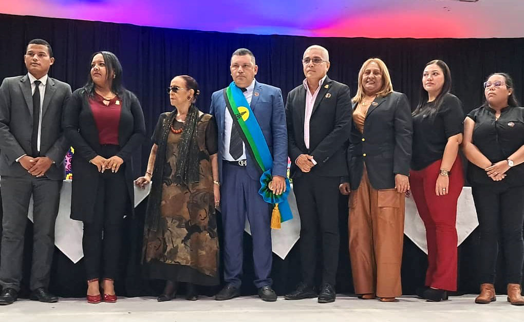 Orden ciudad de Cabimas e hija ilustre a Yolanda Moreno