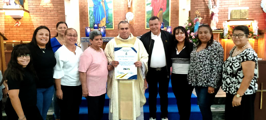 Padre Alexander Arias 22 años de sacerdocio