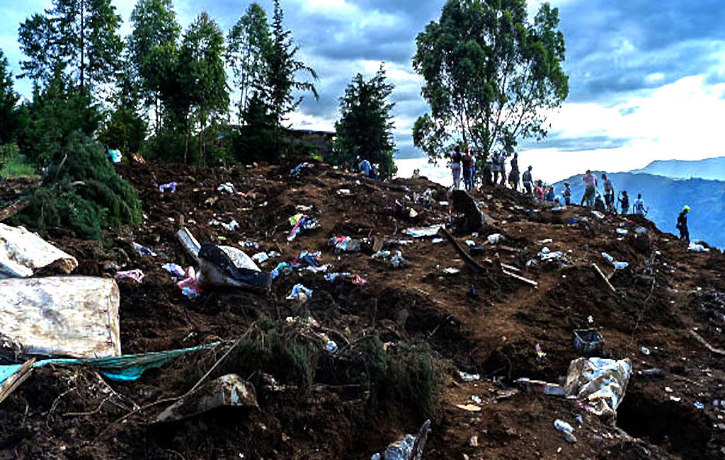 Aumenta a 13 el número de fallecidos tras inundaciones en Colombia