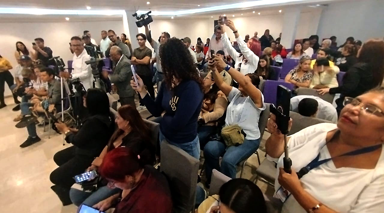 Día del Periodista: La esencia de la información y su quehacer diario