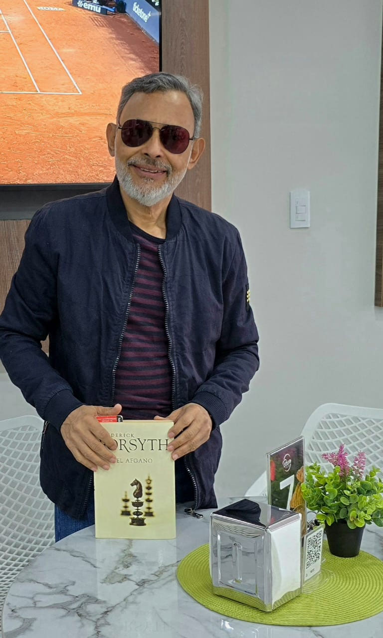 EDINSON MARTÍNEZ