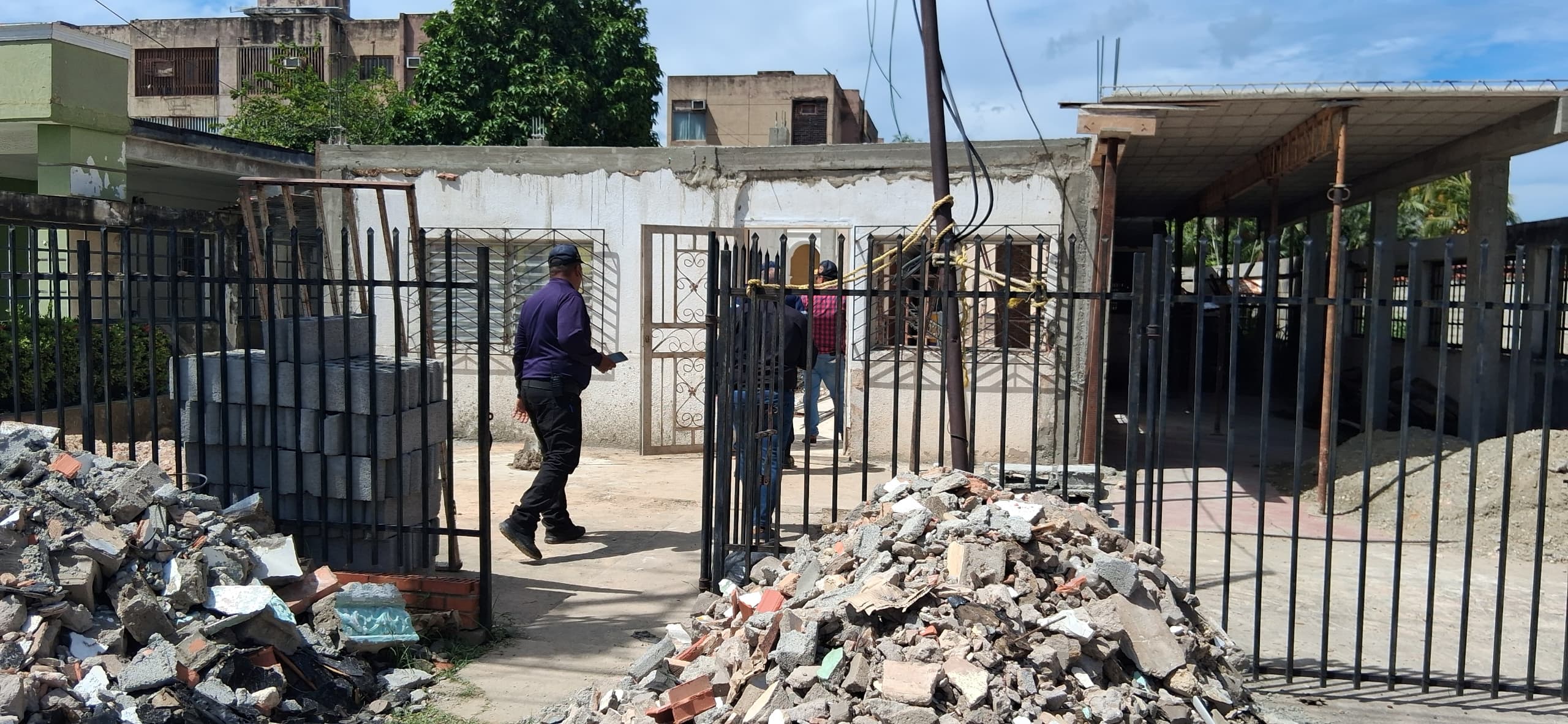 Fallece aplastado por una pared en Lagunillas