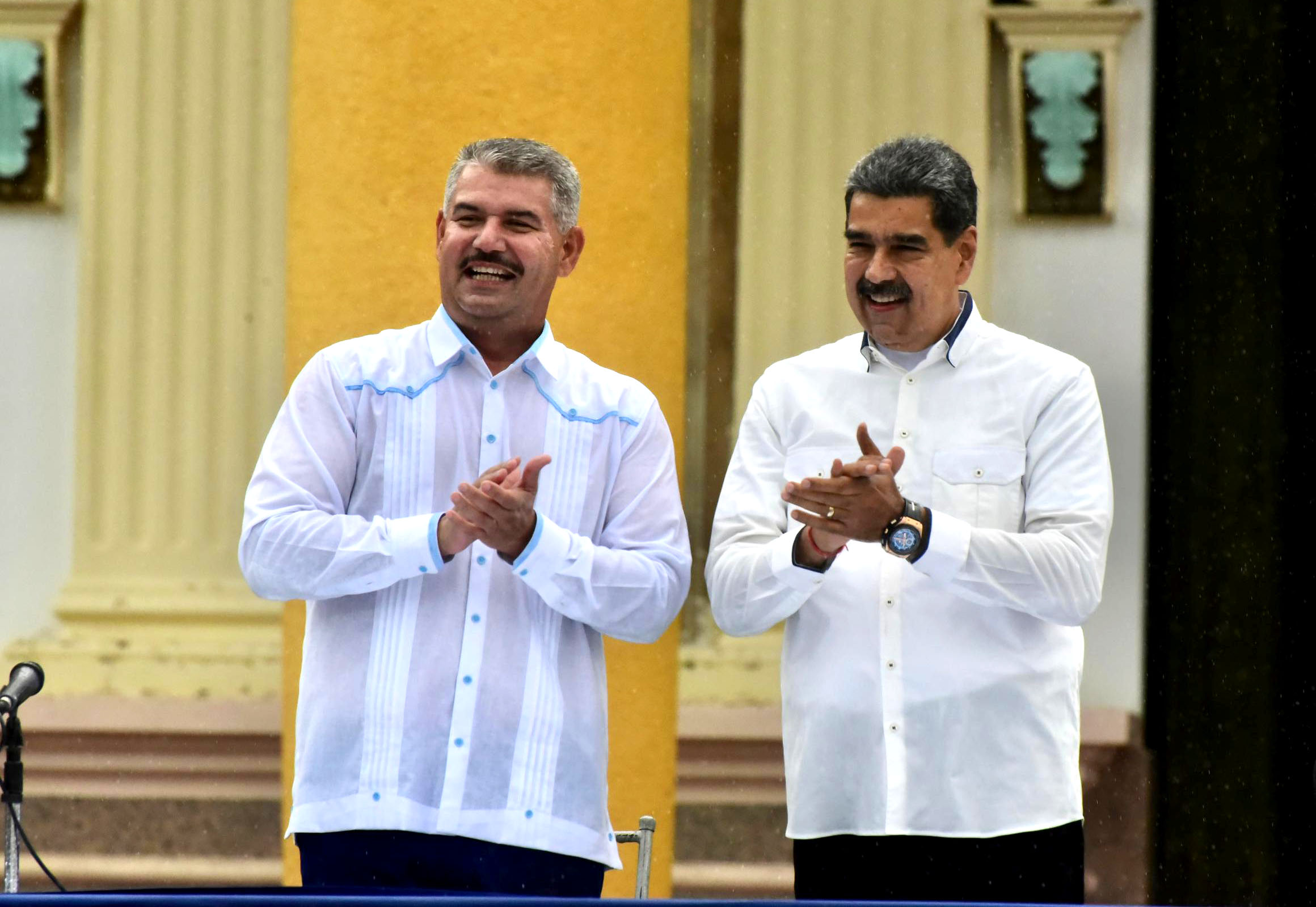 Presidente Maduro con Luis Caldera