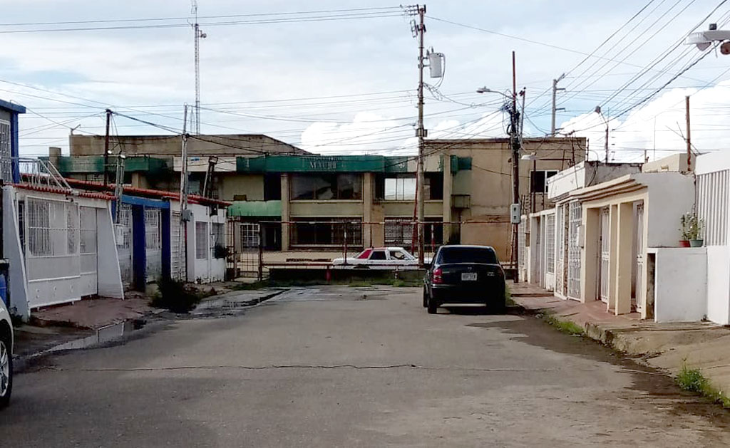 Tres meses sin servicio eléctrico en la calle Progreso