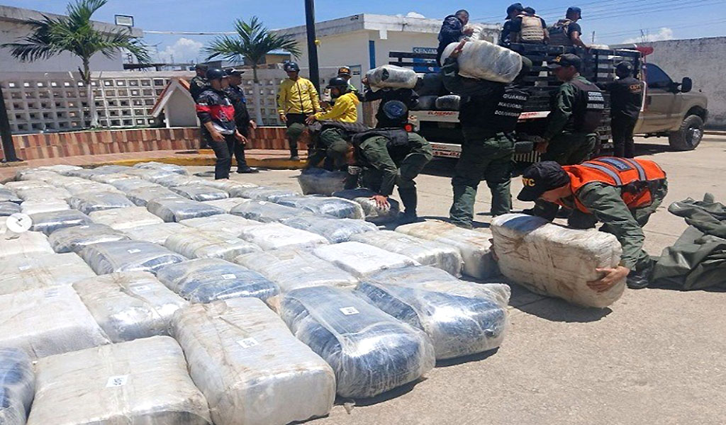 Capturados ocho individuos con más de tres toneladas de marihuana en el estado Falcón