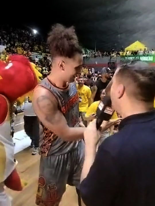 Celebración de Gaitero del Zulia tras coronarse campeón 14 RR
