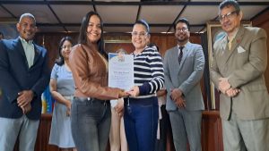 https://diarioelregionaldelzulia.com/marilis-ojeda-el-legado-imborrable-de-una-periodista-social-e-institucional/