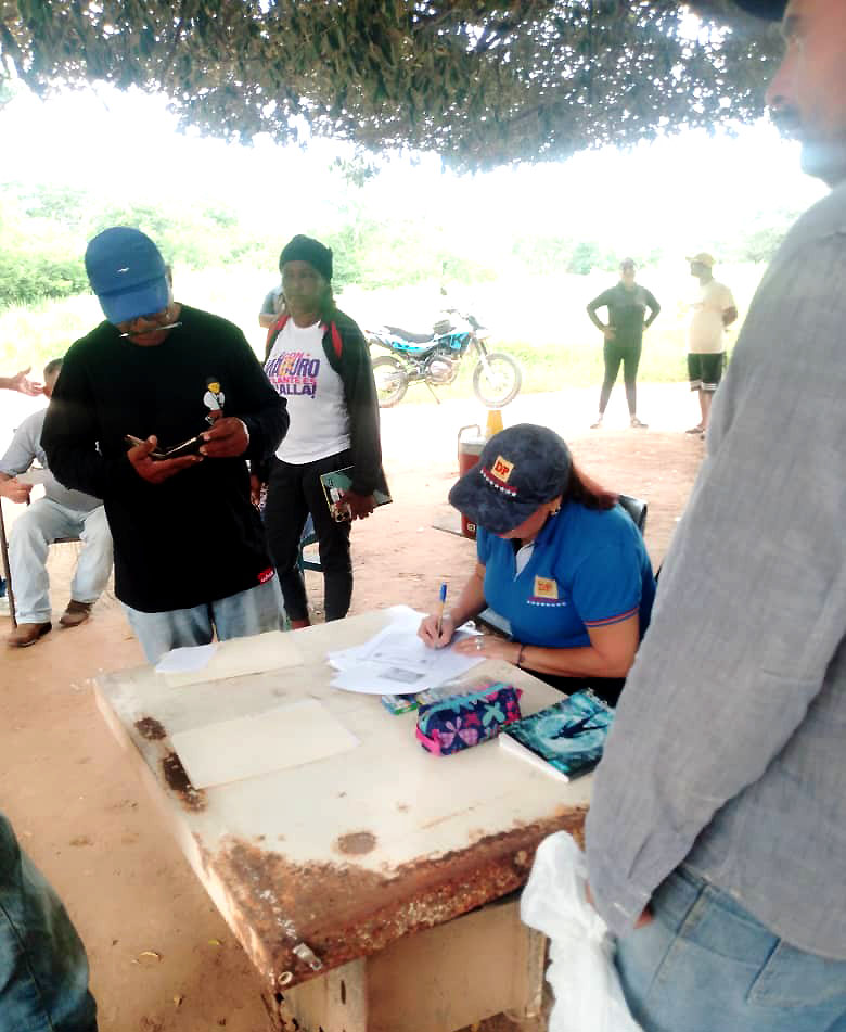 Defensores Públicos de la COL celebran su día con diversas actividades