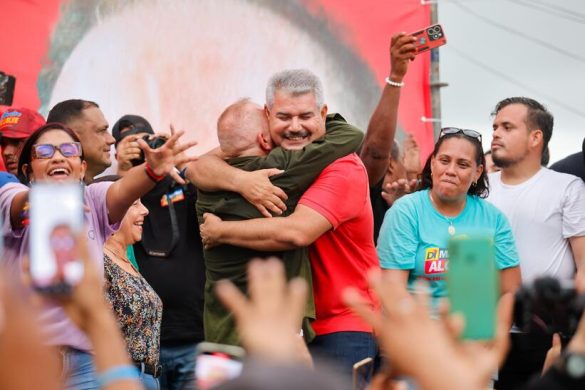 Gobernador Caldera respalda candidatos del GPP con quienes trabajará en conjunto para 21 municipios del Zulia