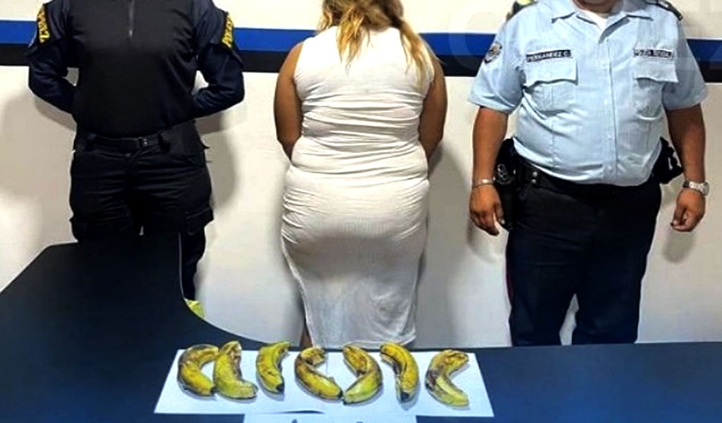 Intentó ingresar cambures con droga para un detenido y fue arrestada en Maracaibo
