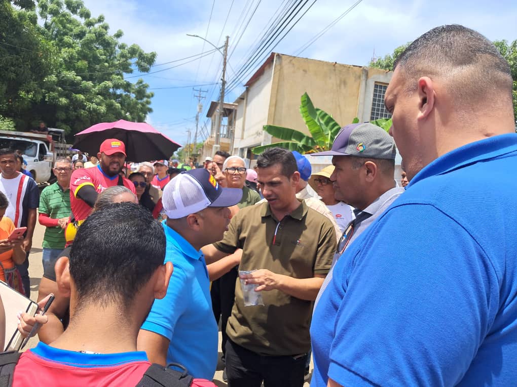 Plan de colectores en la Urbanización Churuguara de Cabimas