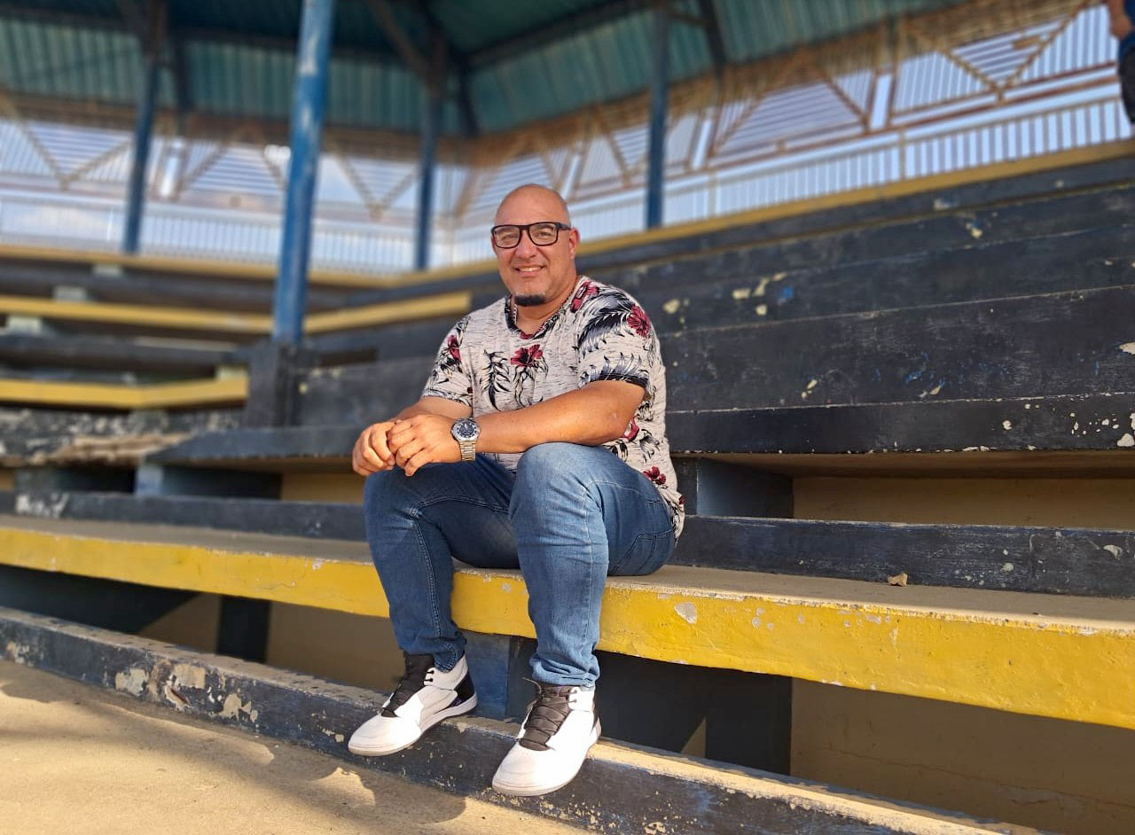 "Rafito" Flores anuncia la recuperación del estadio David Romero de Cabimas