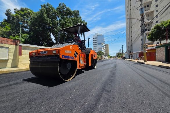 Con más de mil toneladas Di Martino inicia su plan de asfaltado (4)