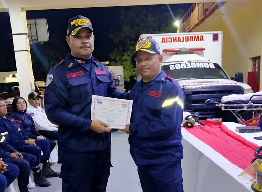 Cuerpo de Bomberos del municipio Miranda Zulia celebró su día