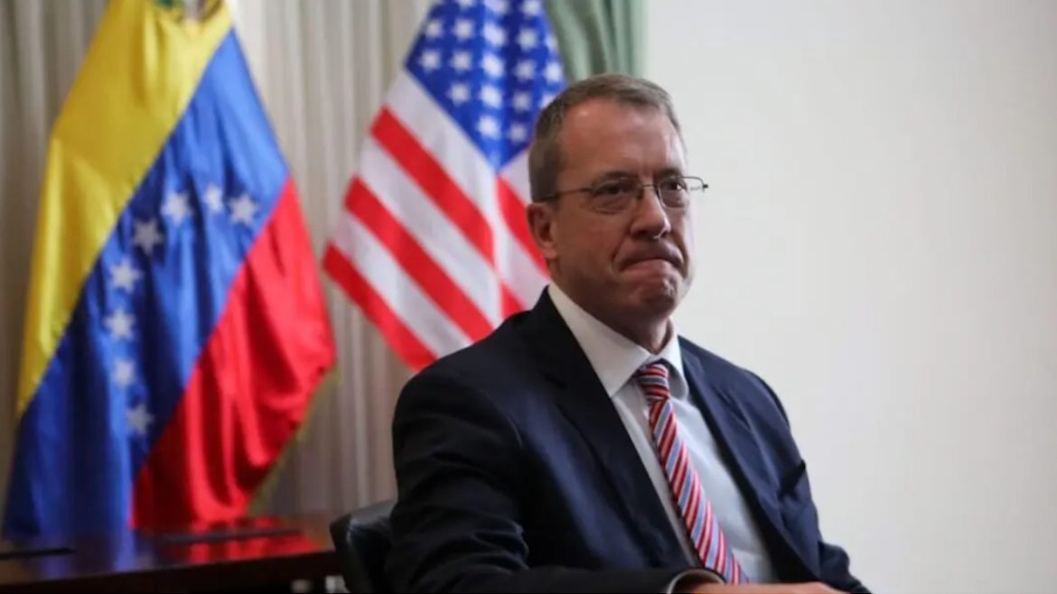 James Story Calificó de fábula invasión de EEUU a Venezuela