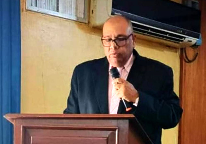 José Izarra asume la presidencia del Concejo Municipal de Valmore Rodríguez