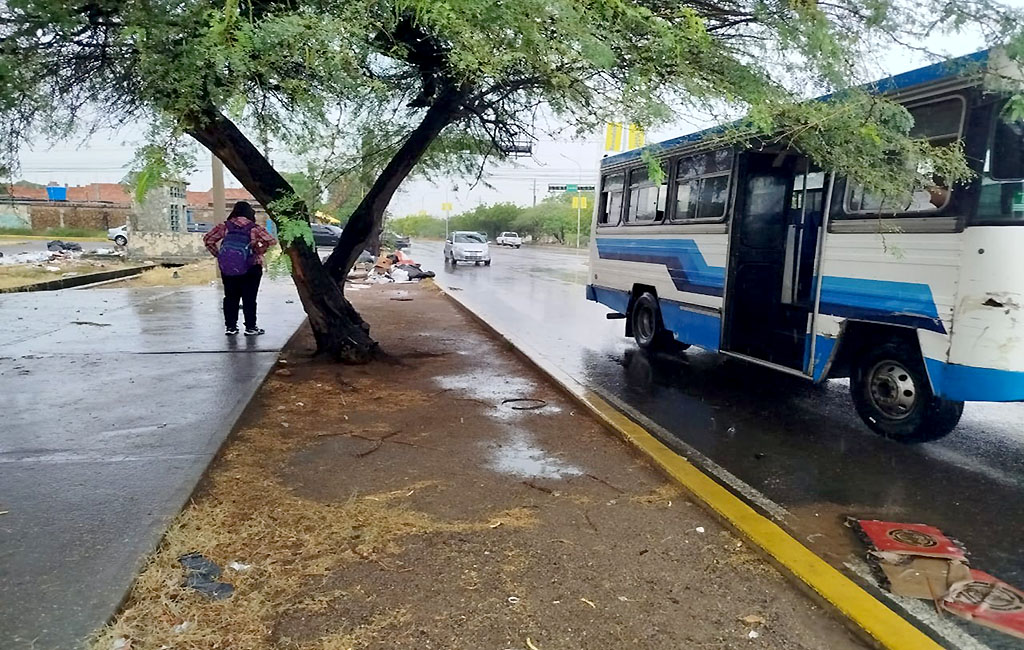 Lluvia en Maracaibo por "Onda Tropical"
