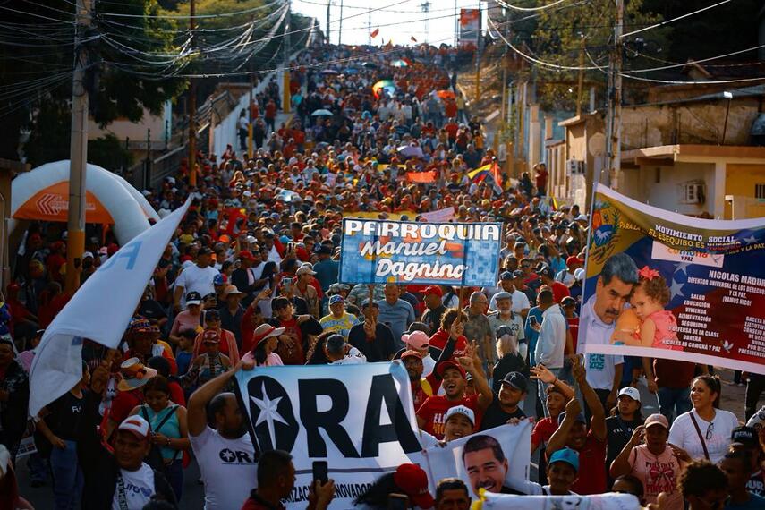 Pueblo zuliano alzó su voz junto a sus gobernantes por la paz y en contra de las amenazas imperiales (5)