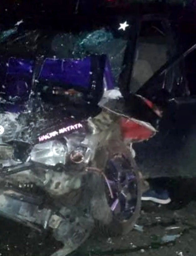 Sucesos.- La noche de este domingo, se registró un triple accidente de tránsito que dejó como resultado a múltiples personas lesionadas y dos fallecidas. El hecho ocurrió en la Troncal 005, frente al reconocido restaurante Asados Taguanes del municipio Tinaquillo en Cojedes.