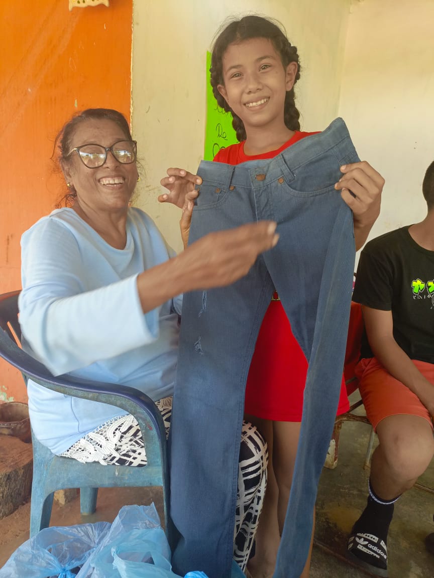 Fundación “Con Mis Hijos de la Mano” en la COL