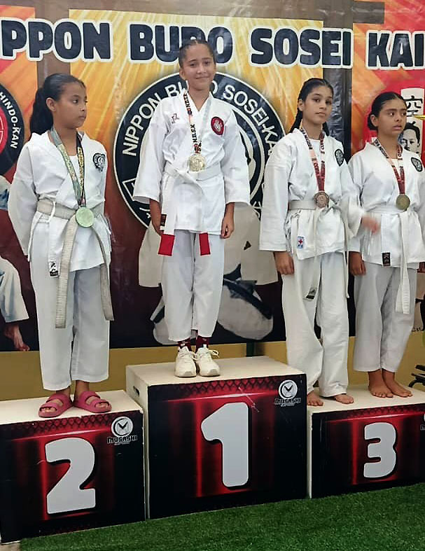 karatecas de Cabimas triunfaron en campeonato nacional en Lara