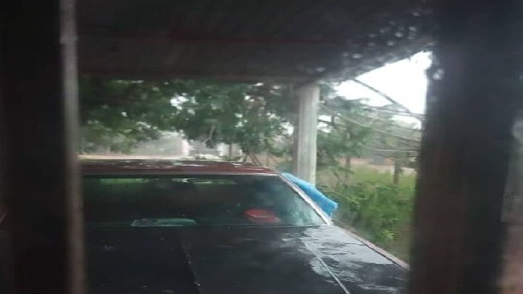 Luego de registrarse fuertes vientos y precipitaciones, varios sectores de la parroquia Venezuela, Libertad y Paraute (Alonso de Ojeda) de Lagunillas quedaron sin electricidad durante la tarde y noche de este cuatro de agosto de 2025.