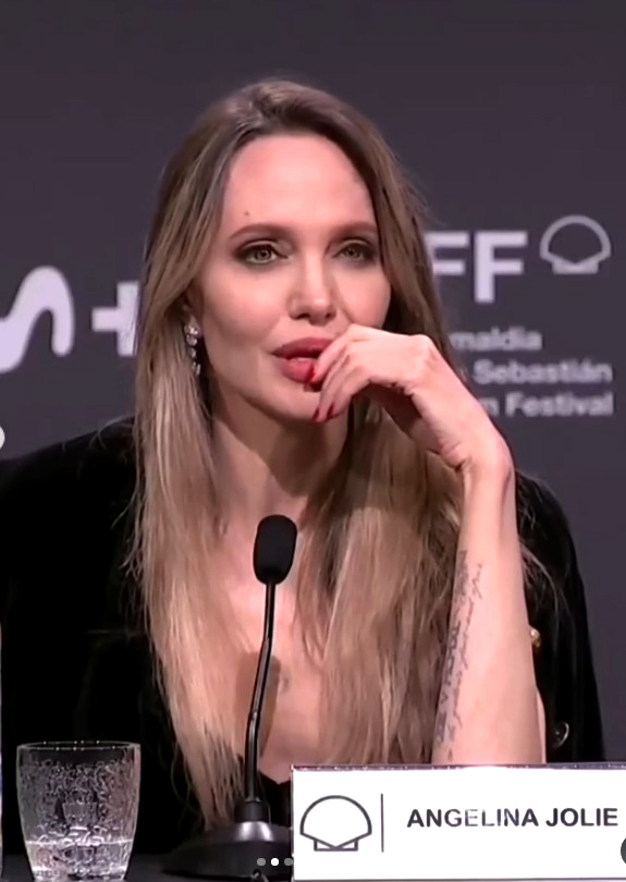Angelina Jolie Amo mi país pero no le reconozco en este momento