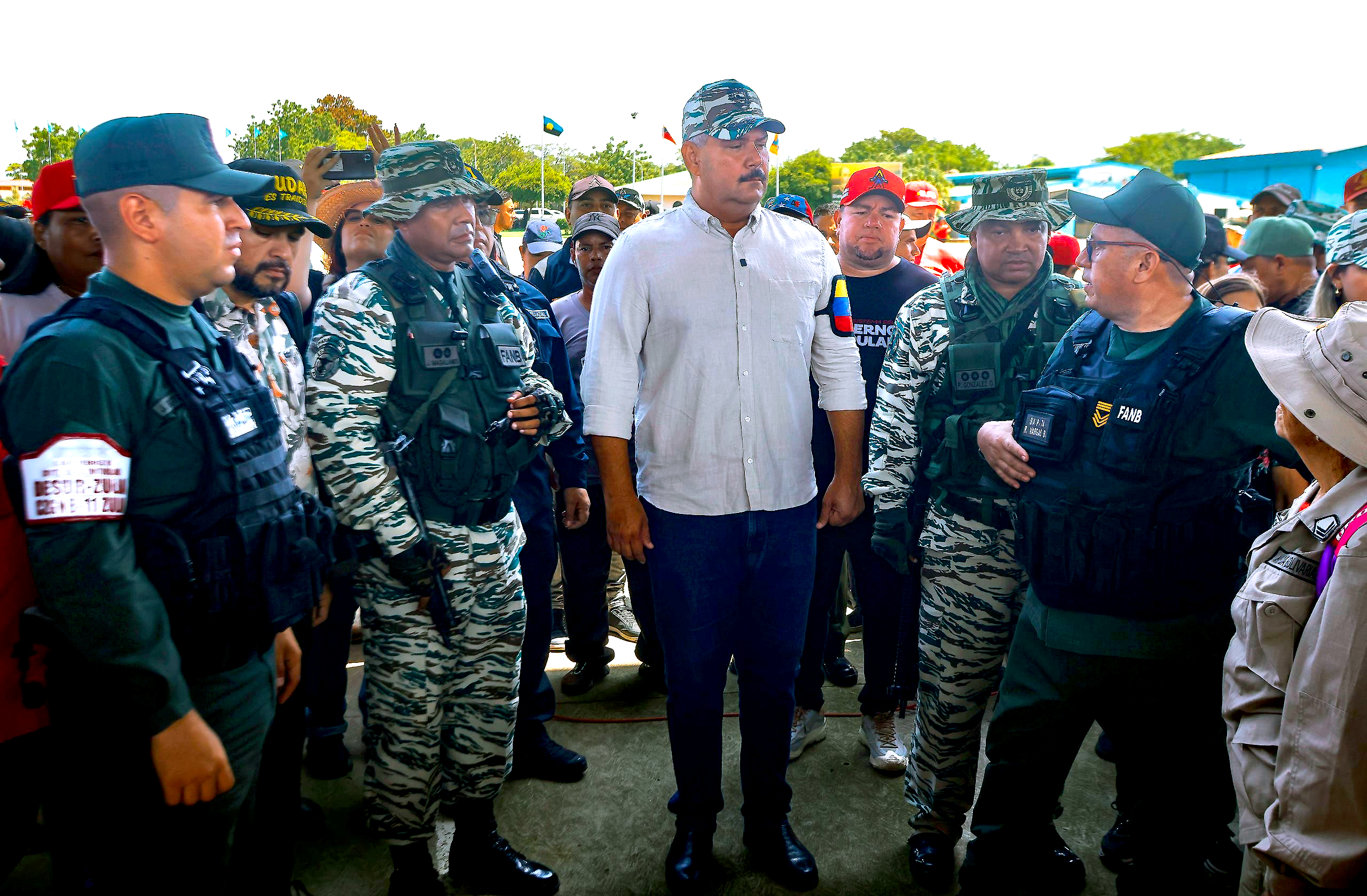 Autoridades del Zulia acompañan adiestramiento militar para la defensa de la nación