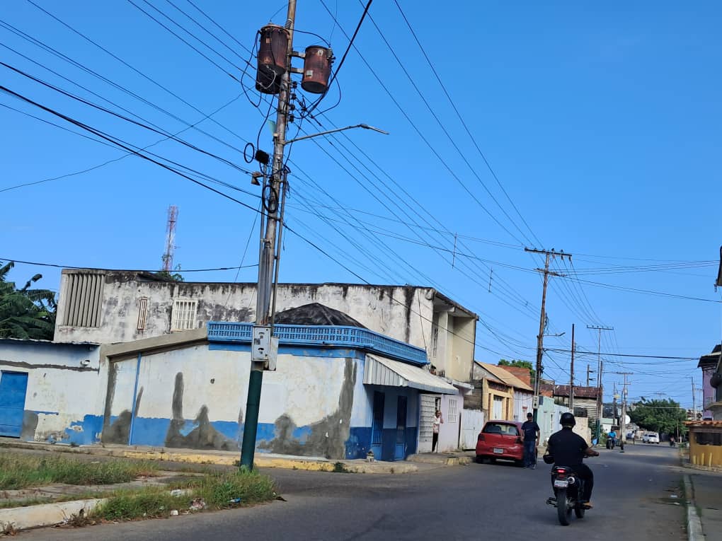 Vecinos del sector 19 de abril en Cabimas