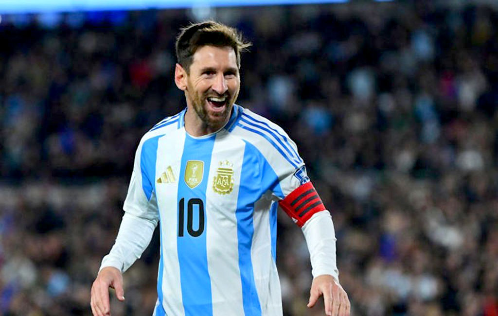 Con la magia de Messi Argentina goleó 3-0 a Venezuela