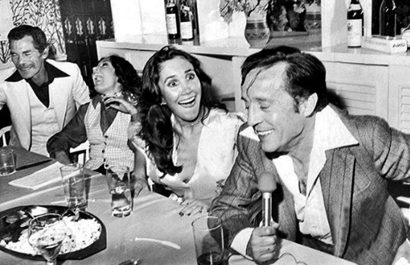 Florinda Meza dice que serie de Chespirito está llena de mentiras