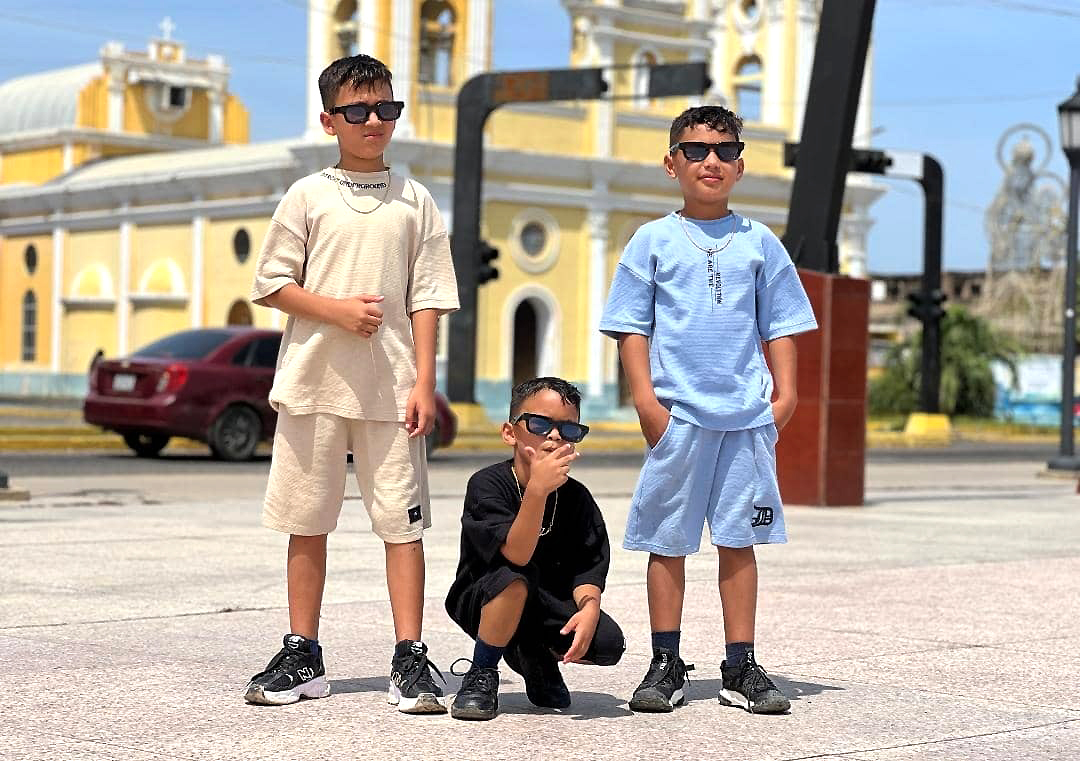 Los DobleAA estrenó su video clip Juntos X100PRE