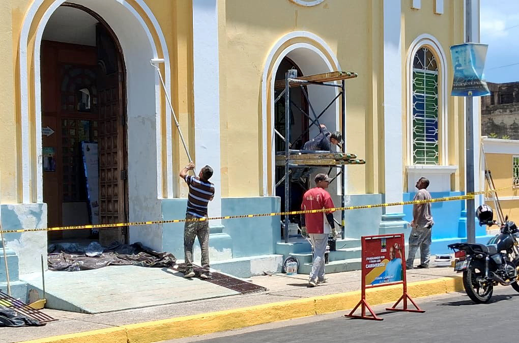 Restauran la Catedral de Cabimas 