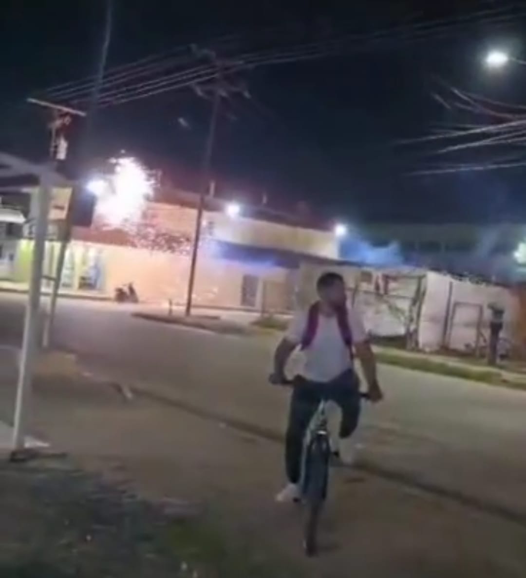 Fuertes vientos e intensa lluvia en Cabimas