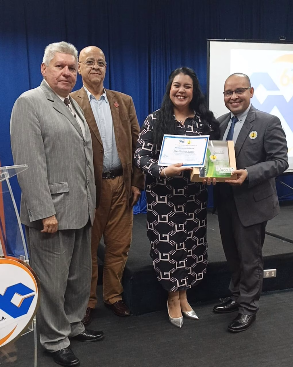 Dra. Elizabeth Fuentes