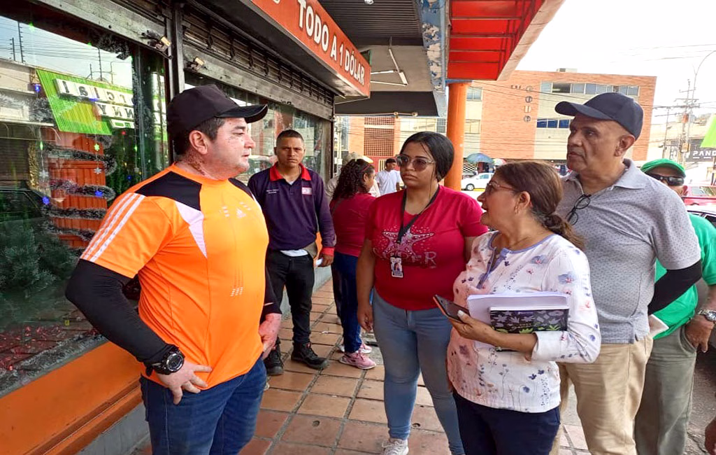 Fijan avisos con tarifa de transporte público de Cabimas