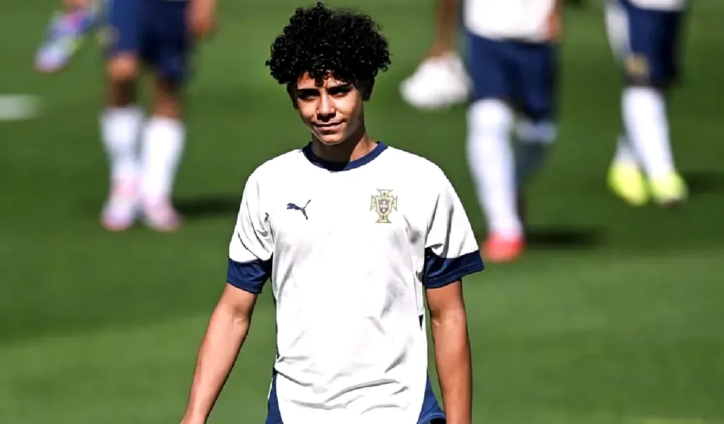 Hijo mayor de Cristiano Ronaldo debuta con la sub-16 de Portugal