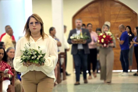 Luis Caldera acompañó solemnidad de la Virgen de Aránzazu 7 R