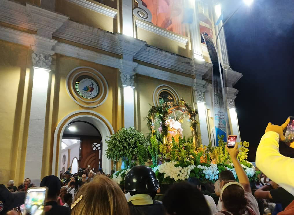 Cabimas celebró el Día de la Virgen del Rosario con Misa Pontifical y procesión