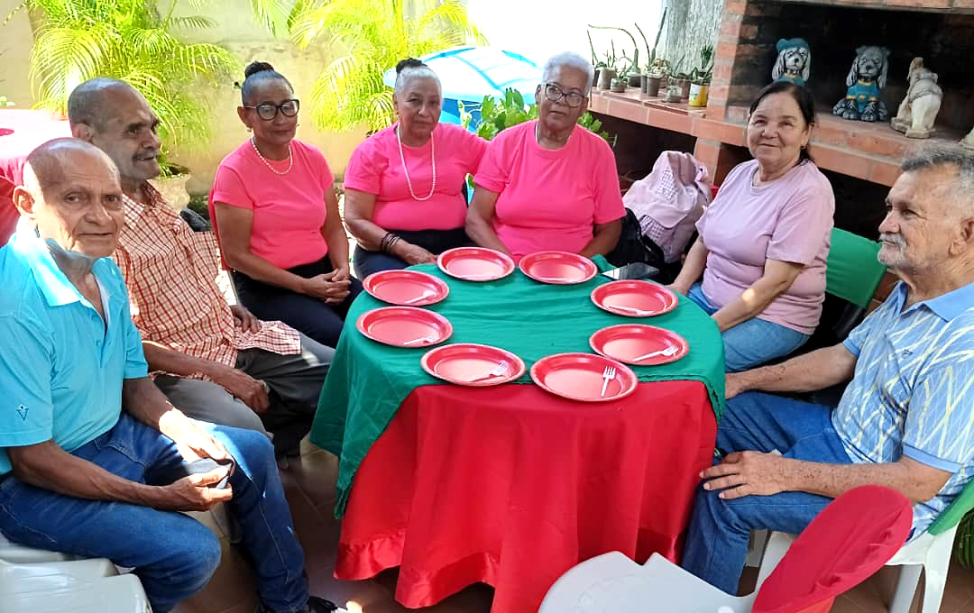 "Muchas Bendiciones para Ti" celebró Día Internacional del Adulto Mayor