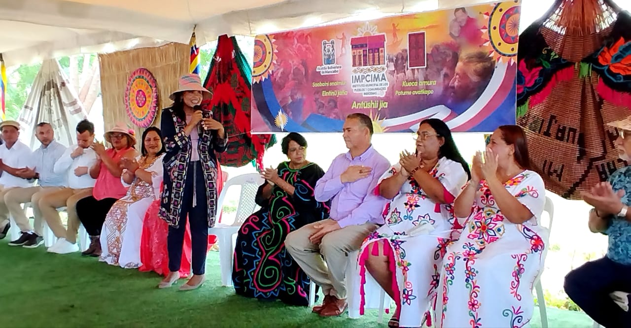 Pueblos indígenas conmemoran el Día de la Resistencia